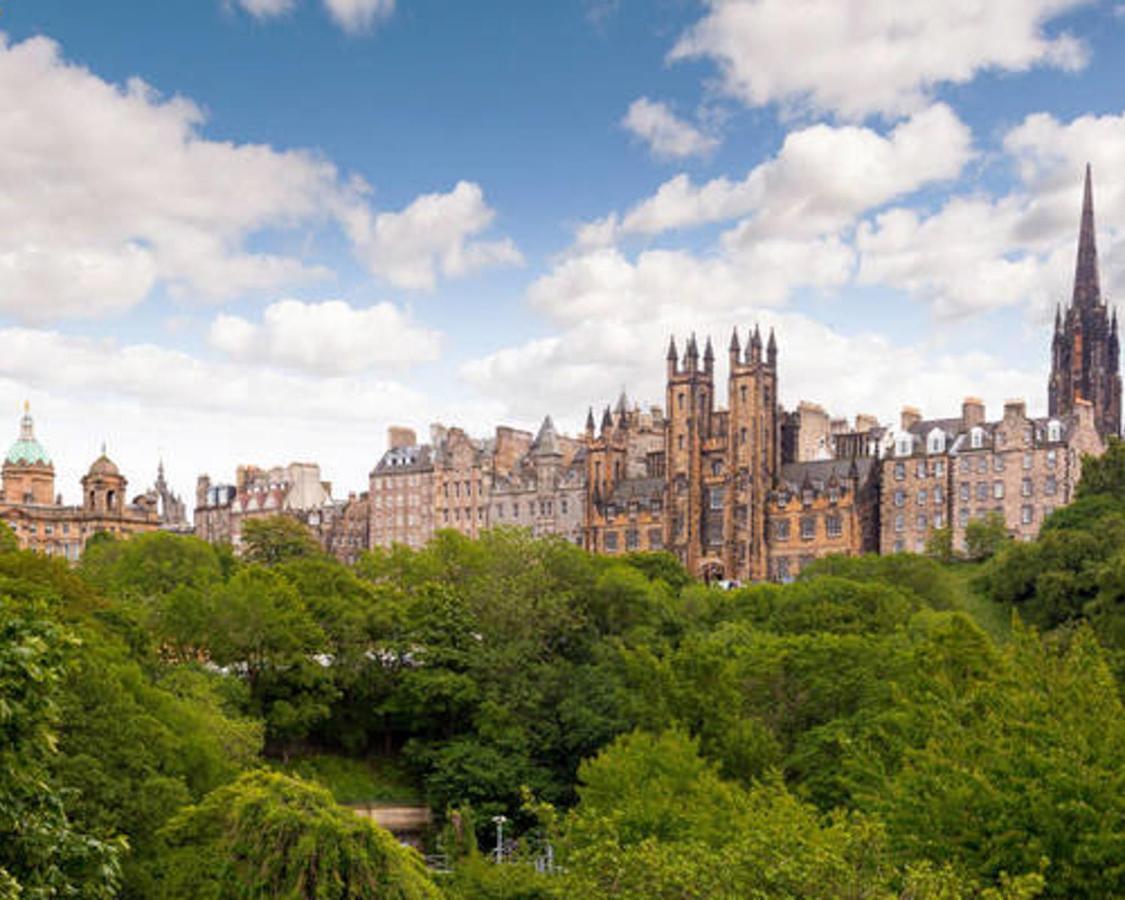 Refurbished Studio Next To The Royal Mile Apartamento Edimburgo Exterior foto